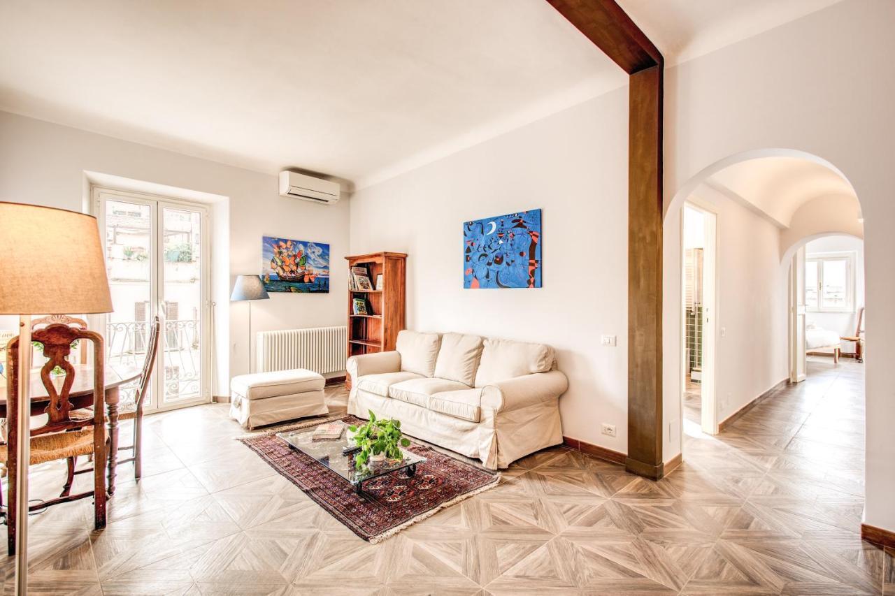 Appartamento Cavour Attic With Terrace Roma Esterno foto