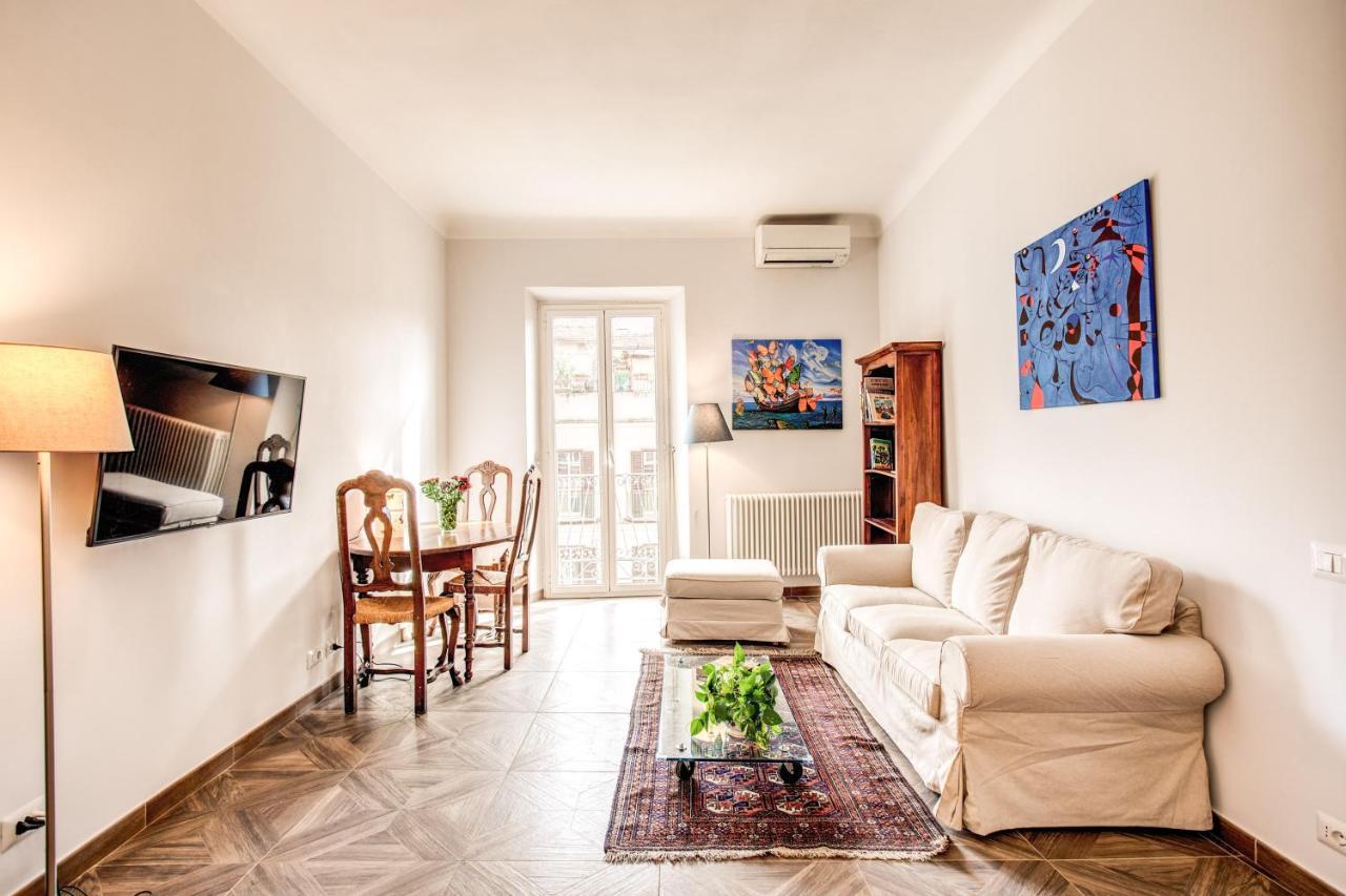 Appartamento Cavour Attic With Terrace Roma Esterno foto