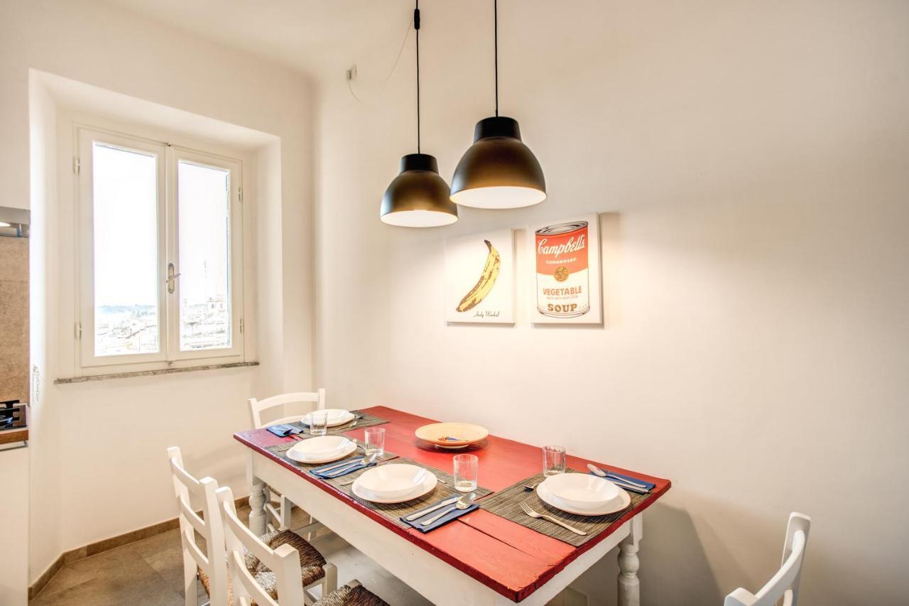 Appartamento Cavour Attic With Terrace Roma Esterno foto