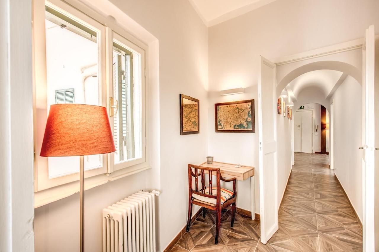 Appartamento Cavour Attic With Terrace Roma Esterno foto