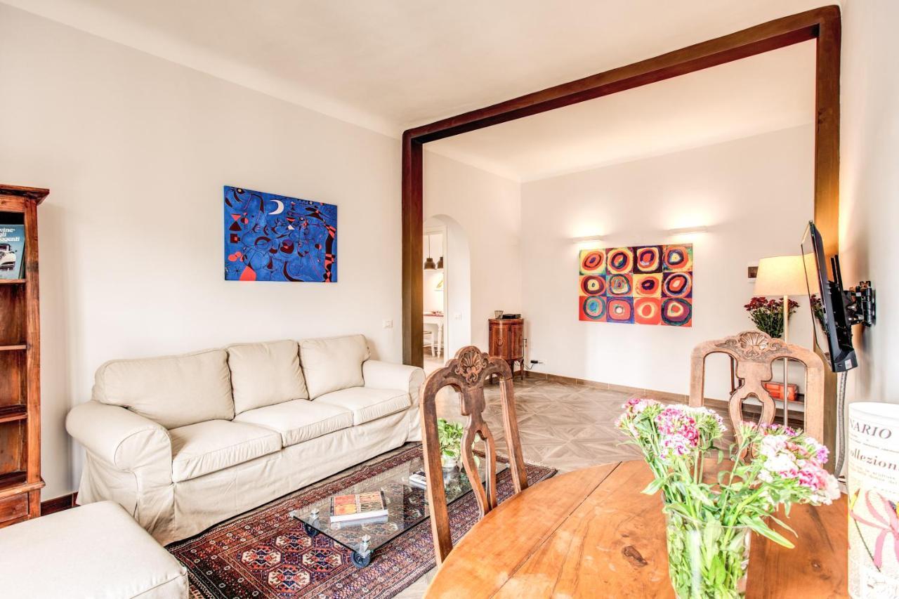 Appartamento Cavour Attic With Terrace Roma Esterno foto