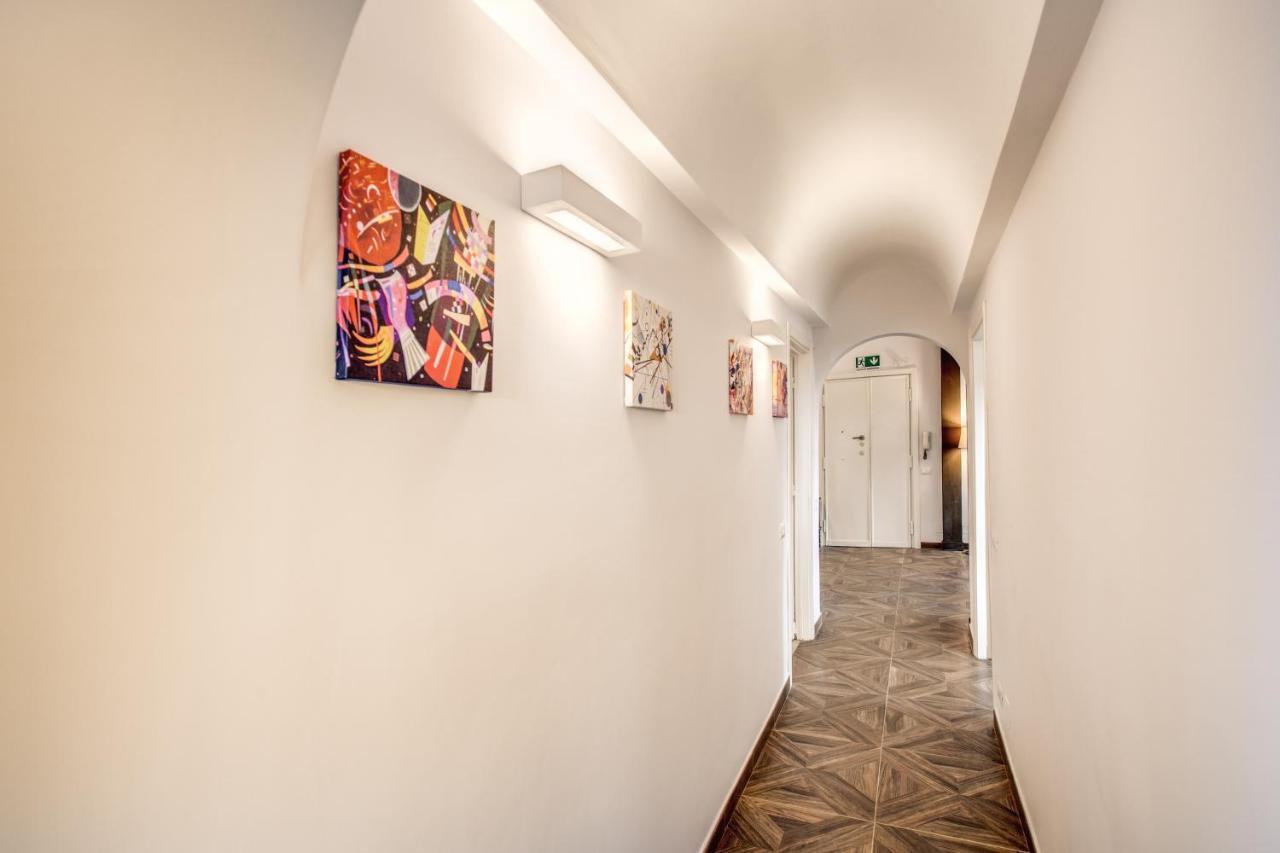 Appartamento Cavour Attic With Terrace Roma Esterno foto
